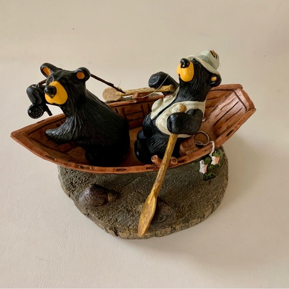 Bearfoots “Catch of the  Day” figurine - Picture 3 of 13